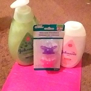 👀👶 Eye Catching Baby Supplies & Pacifers 2